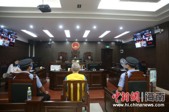 11月23日，三亚市中级人民法院刑事审判庭开庭审理了六旬老人傅某林故意杀人一案。