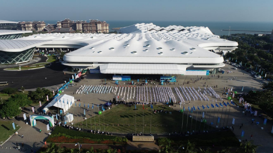 林号营组织举办海南大型太极拳交流展演