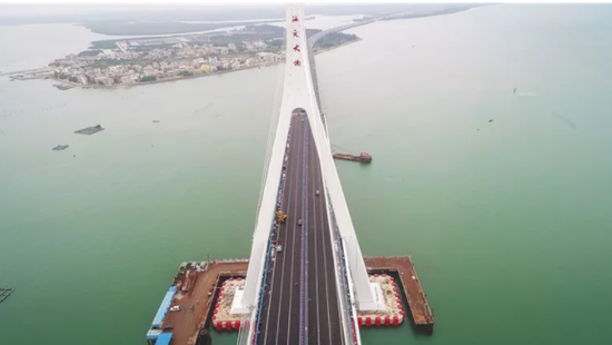 海文大桥(铺前大桥)。来源:海南日报