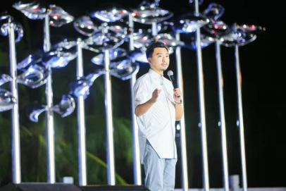 　　国际知名婚礼策划师、2020意大利&nbsp;A’&nbsp;Design&nbsp;Awards&nbsp;（设计界的奥斯卡）最高奖项-铂金奖获得者蔡上