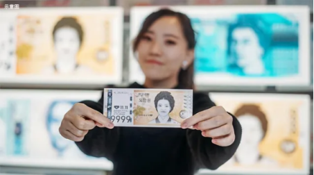 ‘颜值笑脸机’展览互动示意图