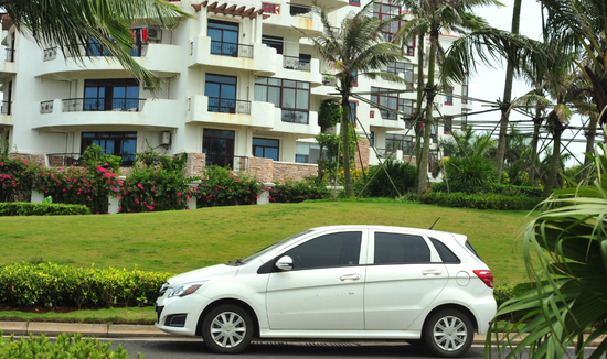 海南59国入境游免签发展机遇与挑战并存 绿色出行成热点