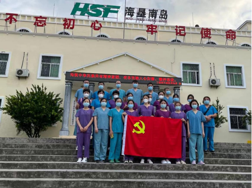 核酸采样队在抗疫一线战斗