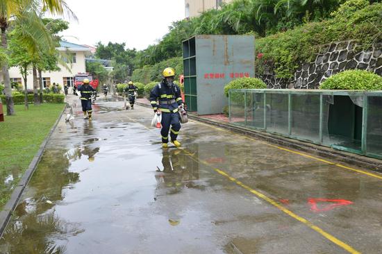 琼东协作区首届政府专职消防队实战化练兵比武