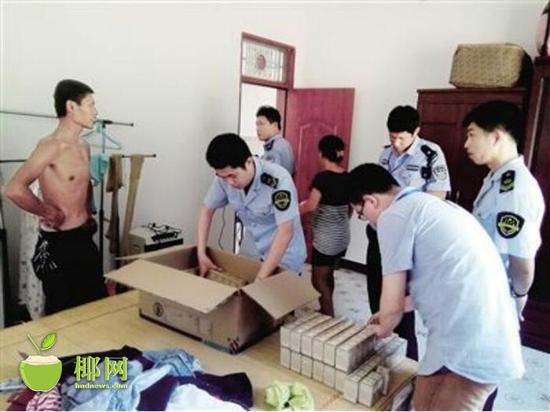 查扣假药狮马龙血脉康胶囊现场