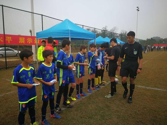 2017新疆青少年U12足球精英挑战赛在海南开