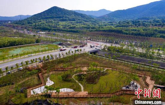 航拍改造后的濕地郊園。楊東 攝