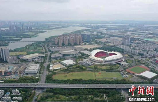  图为武汉体育中心 武汉体育中心供图