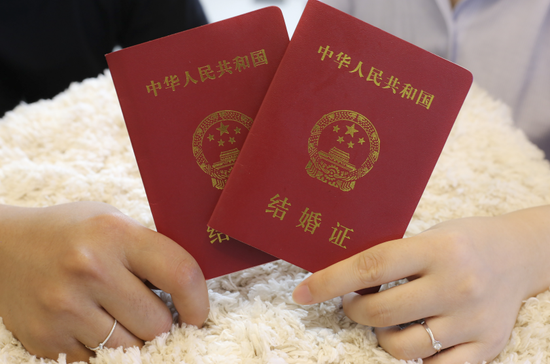520恰逢周六 武汉市各婚姻登记处照常上班