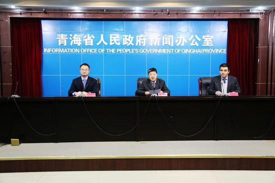 1月19日,青海省人社厅召开《“青海学者”计划实施办法》新闻发布会。