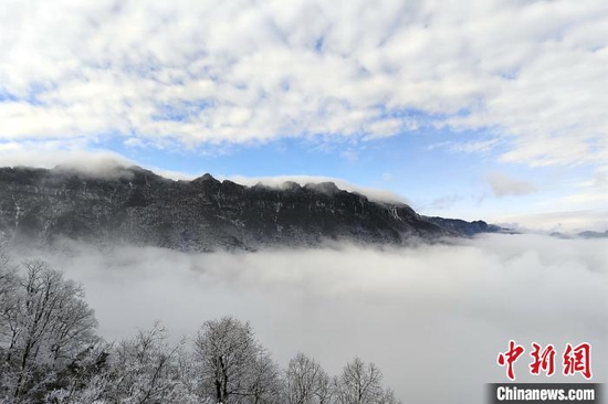 雪后初霁的神农架。　黎波 摄