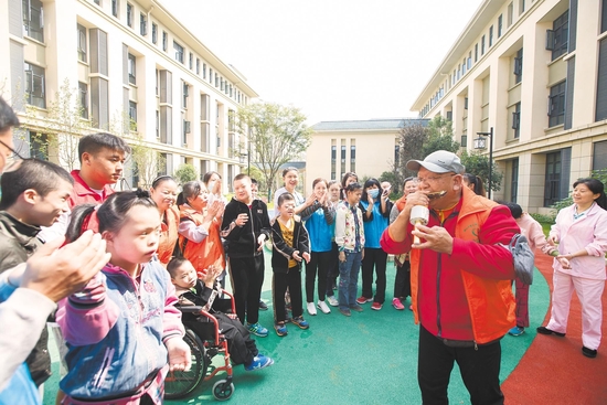 湖北持续提升基本民生保障水平 牢牢兜住民生保障的底线