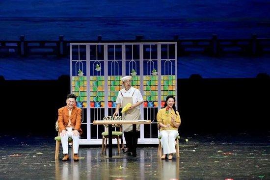 《峡江边的微光》剧照