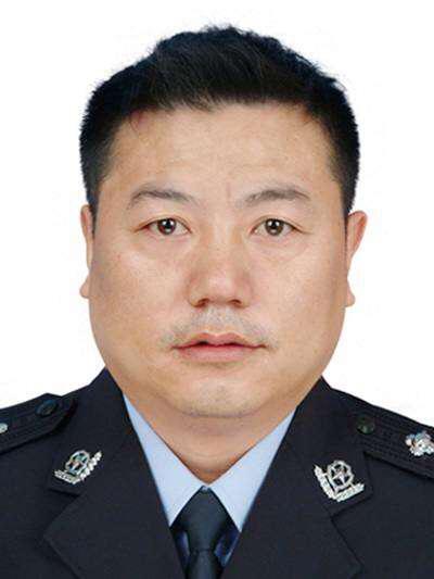 刑偵支隊原支隊長羅芝林