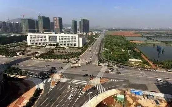 ?岱黃公路府河橋拓寬改造工程