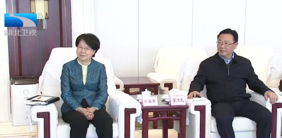 右为董卫民