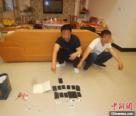 警方抓获“帮信”犯罪嫌疑人。夷陵警方 供图