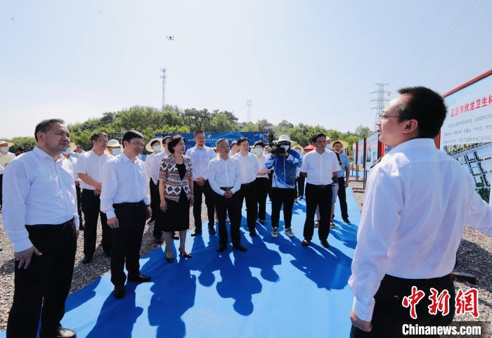 湖北城市群聯(lián)手打造千億級綠色循環(huán)化工產(chǎn)業(yè) 周星亮 攝