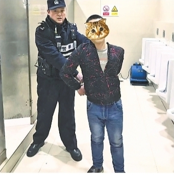 盗窃电动车男子被抓获
