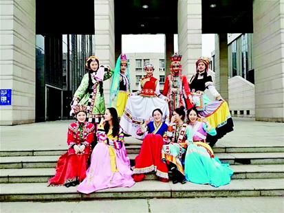 第六次人口普查 民族_第六次人口普查(2)