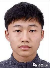 李洪涛,男,23岁,赤壁人