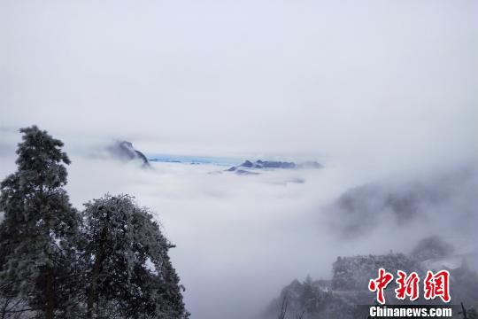 牛庄乡风景。 刘正艳 摄