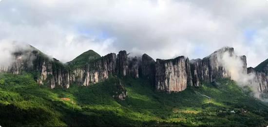 恩施土家族苗族自治州恩施大峡谷景区