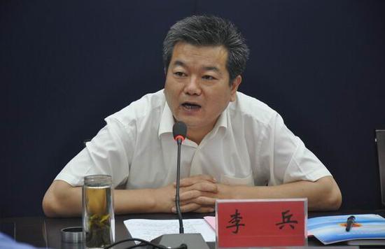 李兵