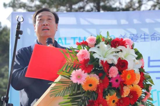 英山县副县长袁宇民致辞