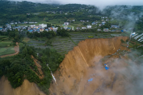 恩施|恩施通报屯堡乡马者村滑坡险情最新情况