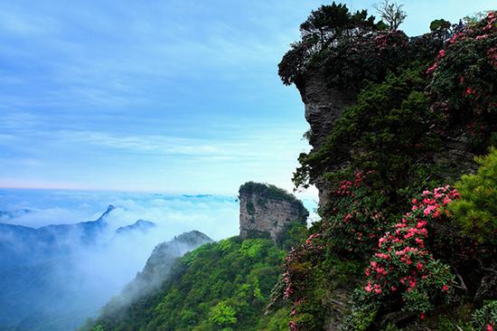 香炉山（光雾山-诺水河地质公园）  本文图均为 国家林草局 图