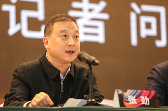 武汉市江汉区人民政府常务副区长 张劲