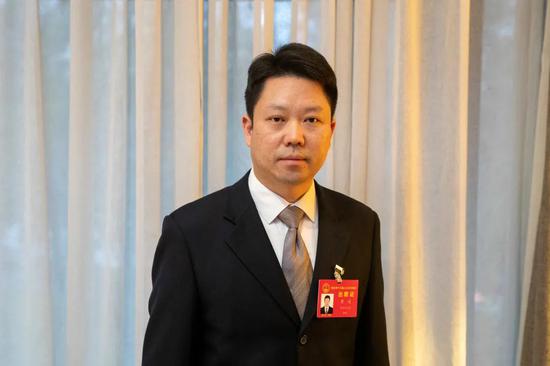 省人大代表、襄阳市襄州区委书记黄进(湖北日报全媒记者蔡俊 摄)