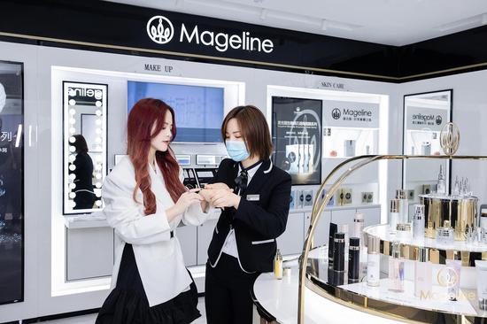 麦吉丽上下级互掐：双方催账、拖欠、狡辩、对簿