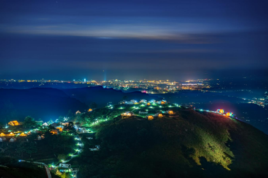 百里荒景区星空露营