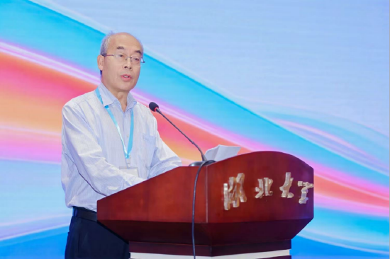 图：第十一届数据新闻大赛评委代表李玉政