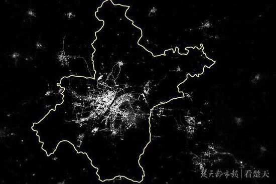 珞珈一号拍摄的武汉“夜景照”