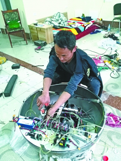 舒滿勝檢測飛行器發(fā)動機