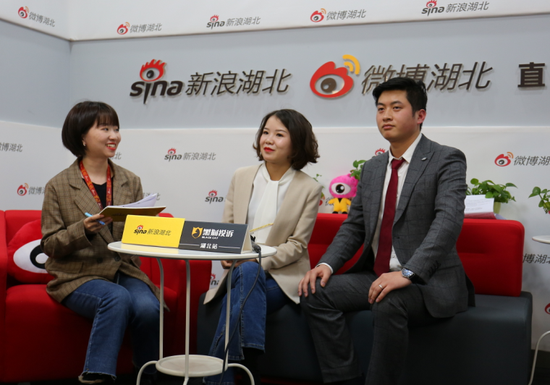 尊而光律师事务所邓普云律师和王诗婷律师做客新浪湖北直播间