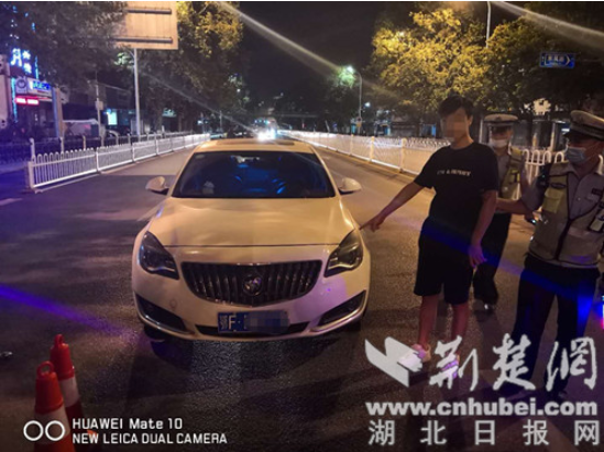 无证驾驶被查 。通讯员供图