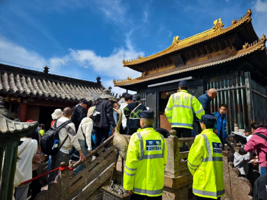 加强景区安保力量 &nbsp;周岩 摄&nbsp;