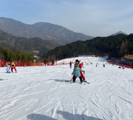 南武当滑雪场
