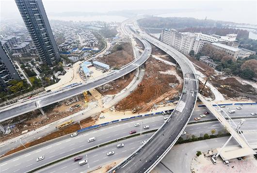 武汉 东湖隧道 28日 正式通车  系我国最长湖底隧