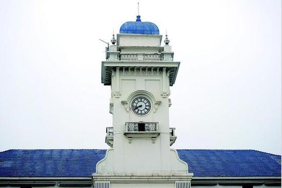 百年钟楼已停摆多年曾见证历史 市民望能修复