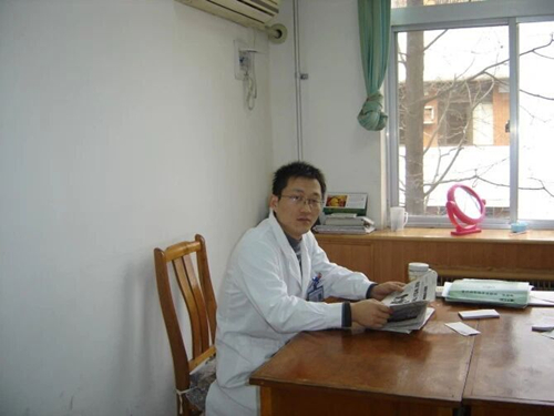 襄阳医生被醉驾司机撞伤身亡 妻子捐献其器官