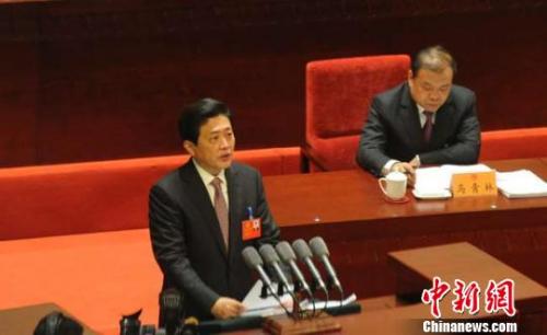資料圖：劉偉平(左)。