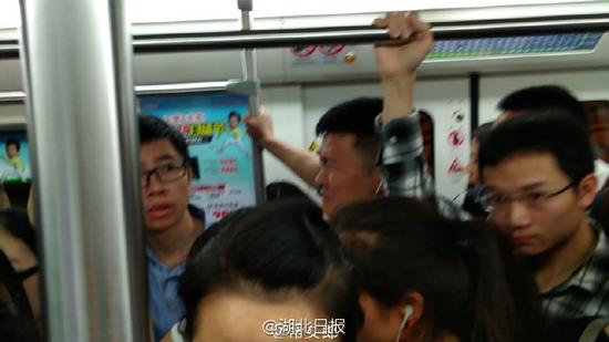 武汉地铁4号线今晨出现故障
