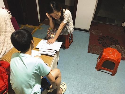 记者采访小志