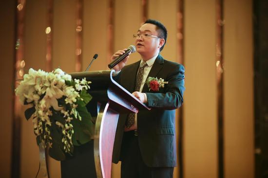 2016年国内首家房地产 互联网全民营销模式 暨嘉鸿居众拓行销正式上线