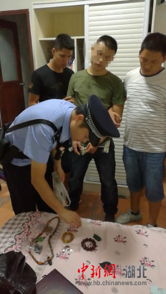 刘某被民警抓获。